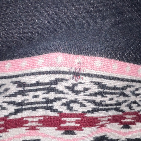 Poncho - Picture 3 of 4